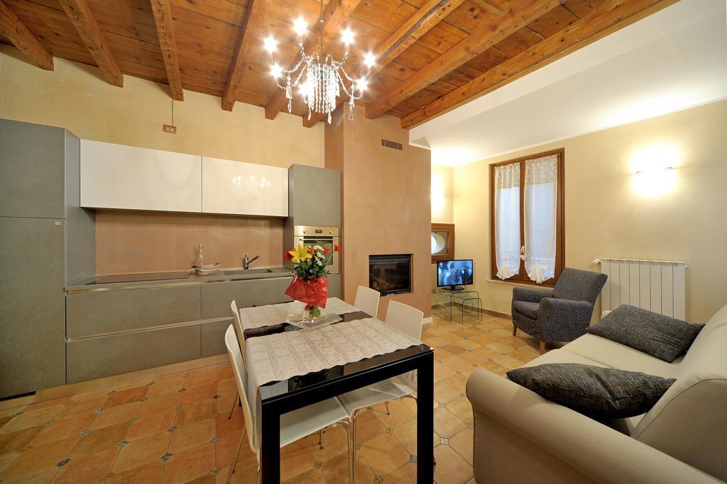 Apartament Antico Palazzo Signorile Salò Zewnętrze zdjęcie