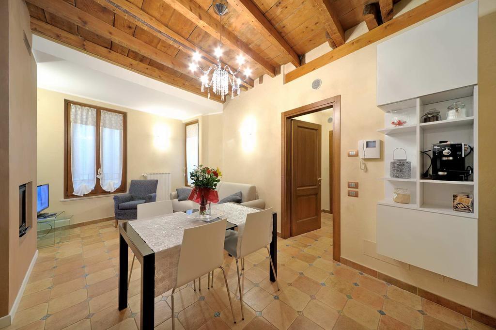 Apartament Antico Palazzo Signorile Salò Zewnętrze zdjęcie
